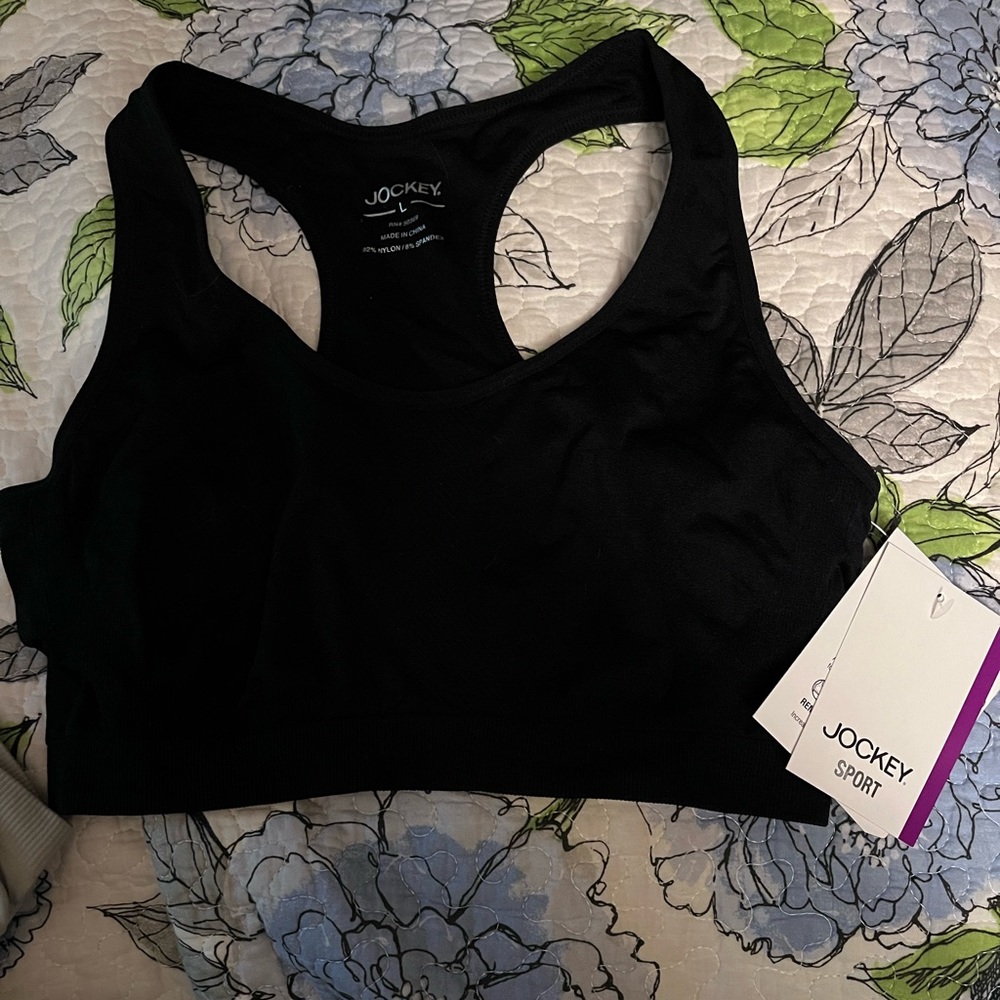 Large black sports bra